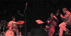 JAM BUSNELLI – musica live a Teatro! JAM BUSNELLI – musica live a Teatro!