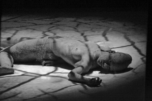 Santasangre - sabato 13 marzo al Teatro Astra Santasangre - sabato 13 marzo al Teatro Astra