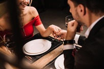 Organizzare una cena romantica: tutto quello che n
