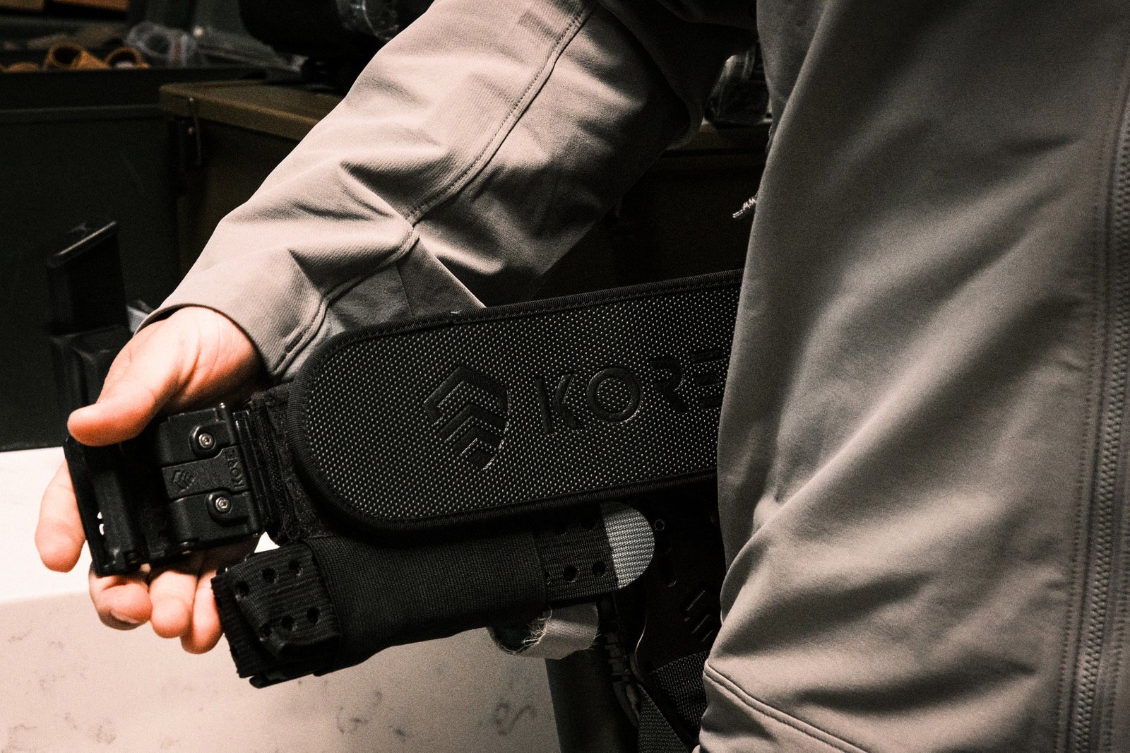 Cinturone tattico Kore Essentials, con Digi Softai