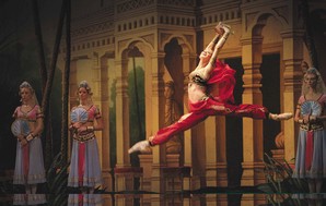 La Bayadère" del St Petersburg Ballet Theatre, in La Bayadère" del St Petersburg Ballet Theatre, in