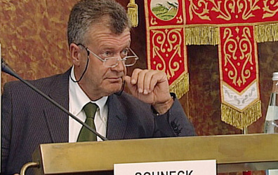 Schneck: “Il consenso? Merito di una gestione virt Schneck: “Il consenso? Merito di una gestione virt